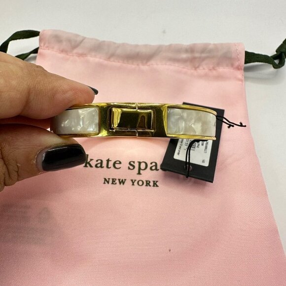 Kate Spade New York 'Hole Punch Spade Hinge Bangle' Pearl Bracelet - Picture 1 of 14